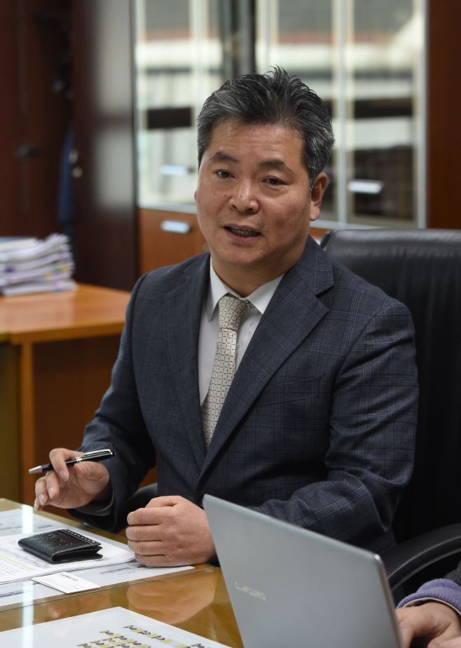 코트라 김두영 본부장 인터뷰