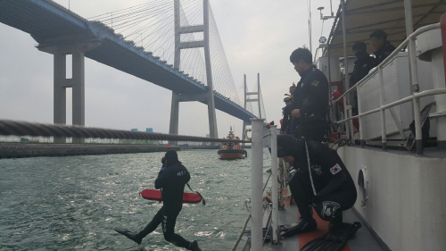 평택해경, 혹한기 구조역량 강화훈련 실시