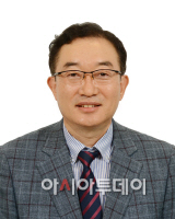 류기형 교수