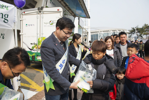평택시, 프로축구 개막과 함께 슈퍼오닝 판촉활동 벌여