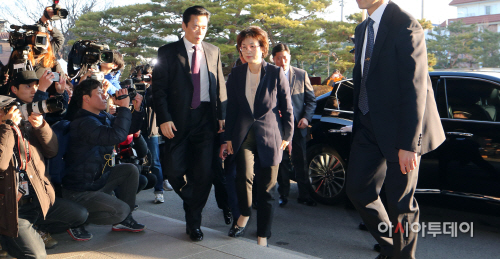 이정미 헌법재판소장 권한대행 출근