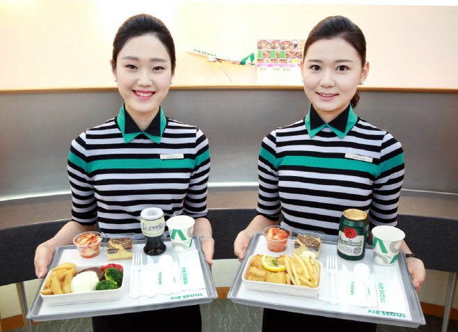 안심 스테이크와 피시 앤 칩스 이미지
