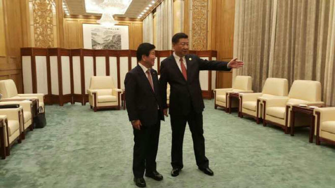 박병석