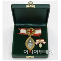 플로렌스 나이팅게일 기장