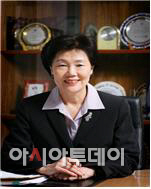 김조자