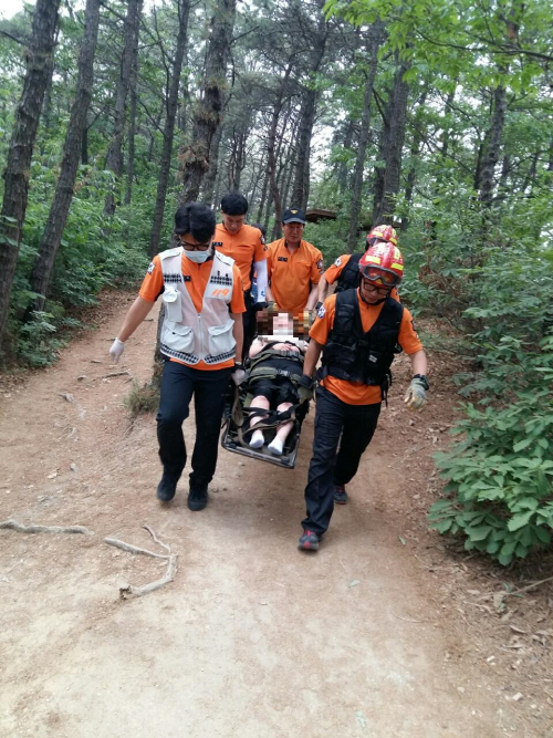 송탄소방서, 산악안내표지판 위치 설명으로 신속 구조