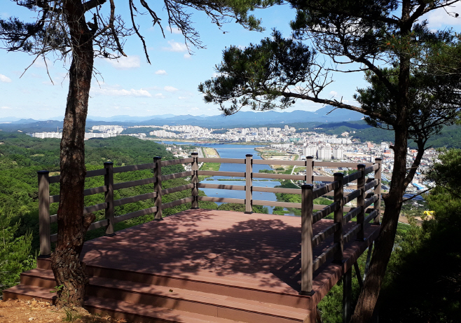0607 수려한 자연경관의 덤산이 새롭게 태어나다 (1)