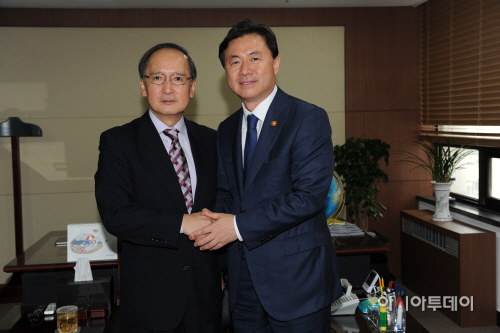 주한 일본대사 면담 (1)