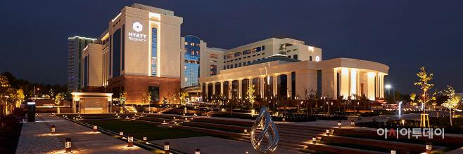 TASRT_P046 Exterior Night View