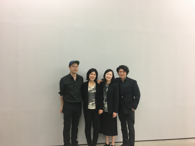 올해의 작가상 2017 왼쪽부터 백현진, 써니킴, 송상희, 박경근
