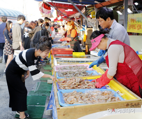 태안 안면도 백사장 대하축제