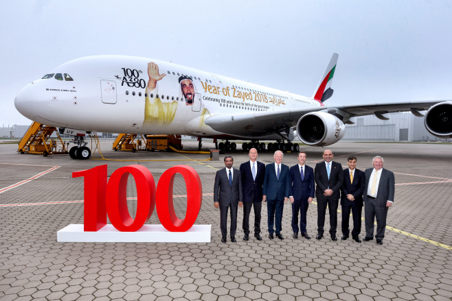 [사진자료] 에미레이트 항공, 100번째 A380 항공기 도입