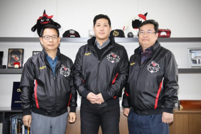 황재균
