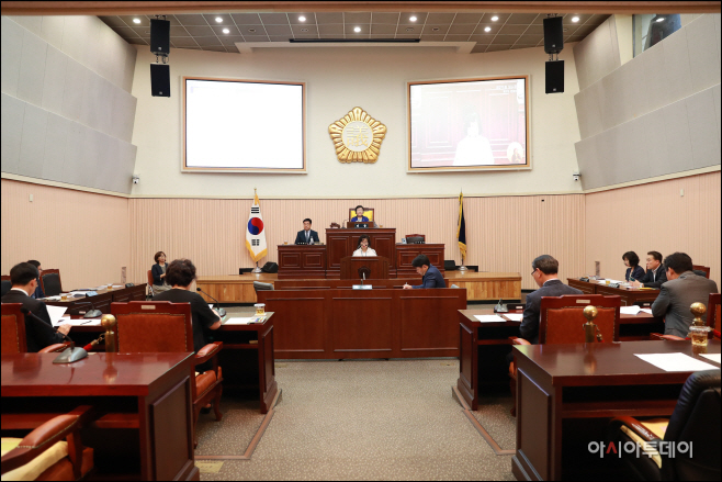 정례회사진