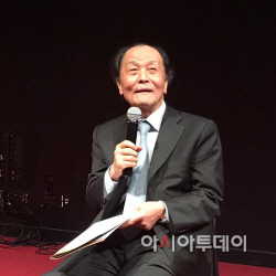 조정래