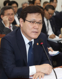 김상조 공정거래위원장-최종구 금융위원장1