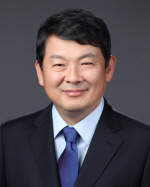 김중렬 총장님 사진