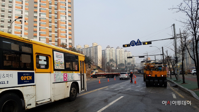 상현동 한화아파트 도로