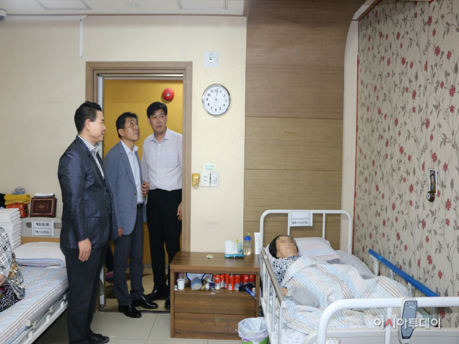 관련사진 (1)
