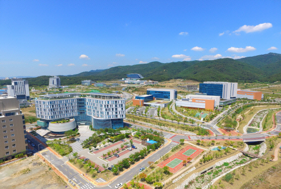 대구시, 첨복단지·의료특구 강소의료기업 지역경제 주춧돌 - 뉴스 썸네일 이미지