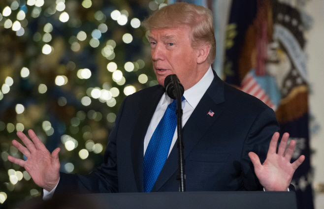 politics-US-TRUMP-TAX <YONHAP NO-1342> (AFP)