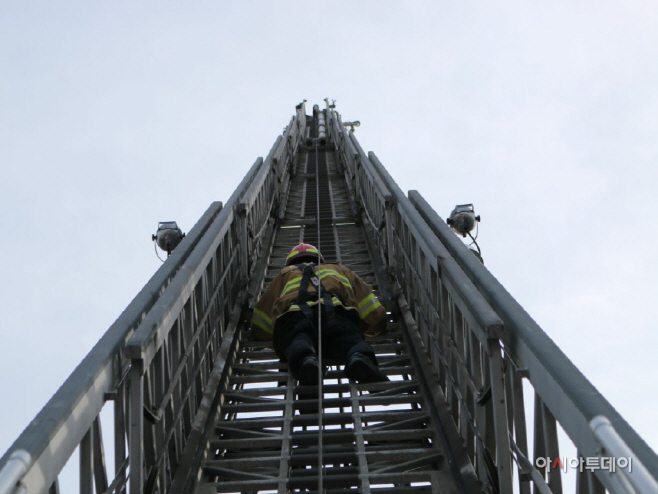 관련사진 (1)