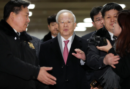 손경식, '질문 안 받습니다'