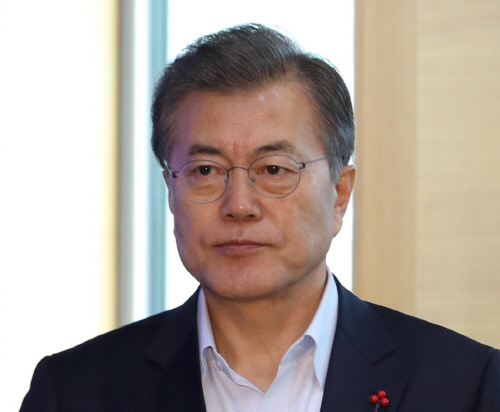 문 대통령, 밀양 화재 관련 긴급 수석보좌관회의 소집