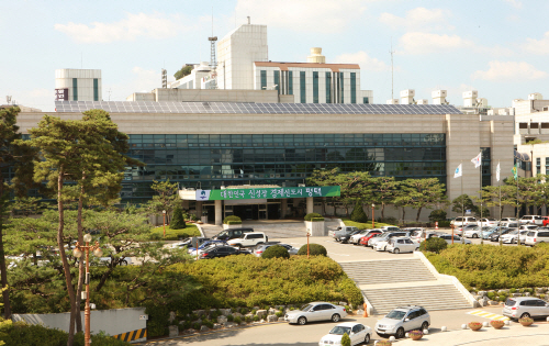 평택 농가서 AI 확정 방역 당국 비상