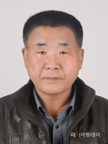 사진1_이중근(61)氏