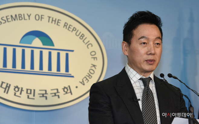 [포토]기자회견 갖는 정봉주 전 의원