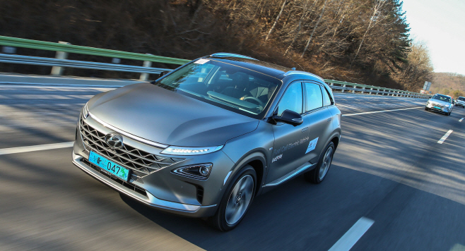 180205 NEXO 수소전기자동차 주행(1)