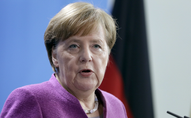 Germany Merkel <YONHAP NO-3600> (AP)