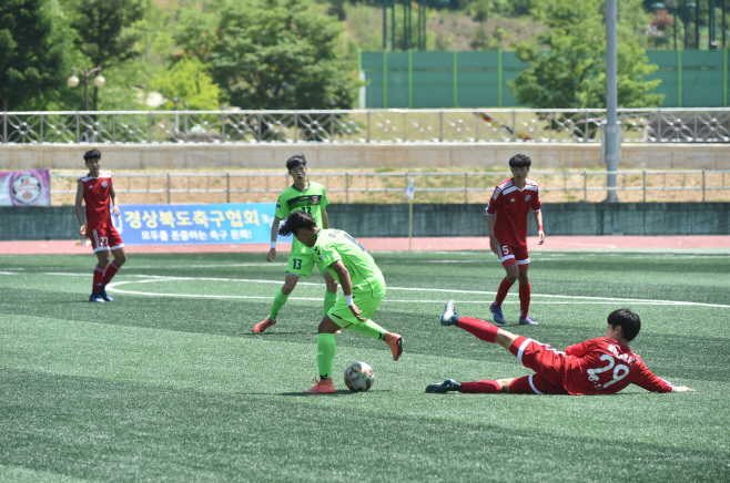 청송서 2018 대교눈높이 축구대회 열려) (2)