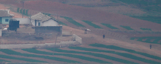 평온한 북한 마을