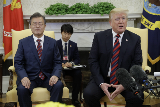 Trump US South Korea <YONHAP NO-0350> (AP)