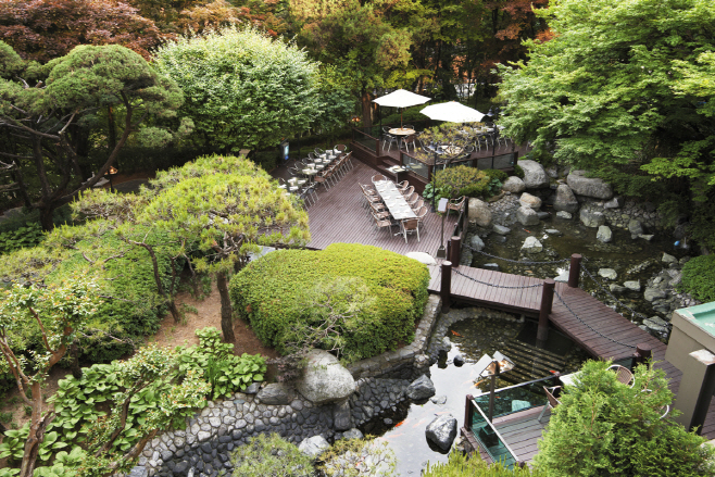 밀레니엄 서울힐튼 오크룸 야외 테라스