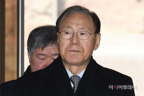 김백준 전 청와대 총무기획관 영장실질심사 출석3