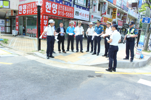 일산서부경찰서가 ‘사람이 먼저다’며 보행자 중심의 도로환경
