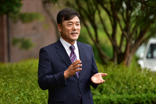 윤경희 청송군수 당선자,