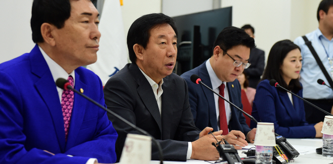 자유한국당 혁신비상대책위원회 구성을 위한 준비위원회 1차 회의