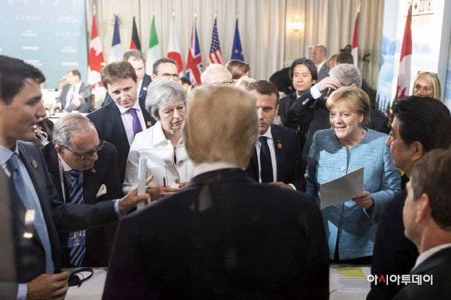 g7