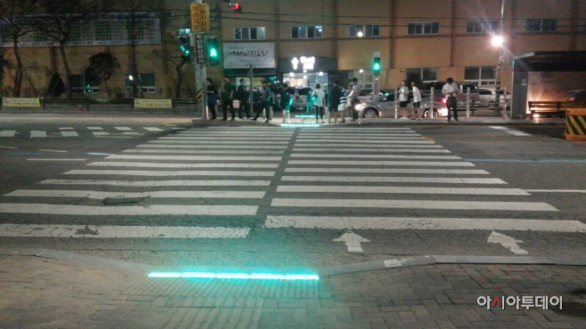 남양주시 횡단보도 안전을 위한 바닥신호등 시범운영 실시