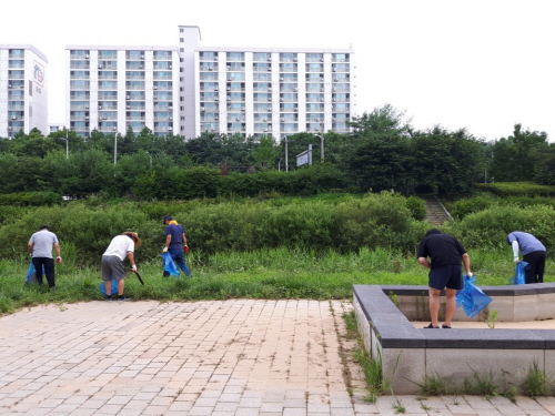 평택준법지원센터, 폭우로 인한 긴급 환경정화 활동 지원