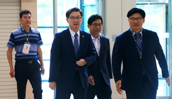 천해성 통일부 차관 방북