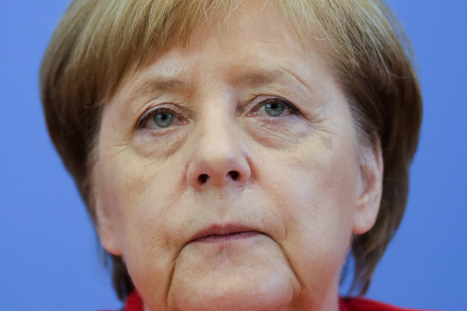 APTOPIX Germany Merkel <YONHAP NO-3612> (AP)