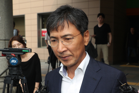 결심공판 마친 안희정