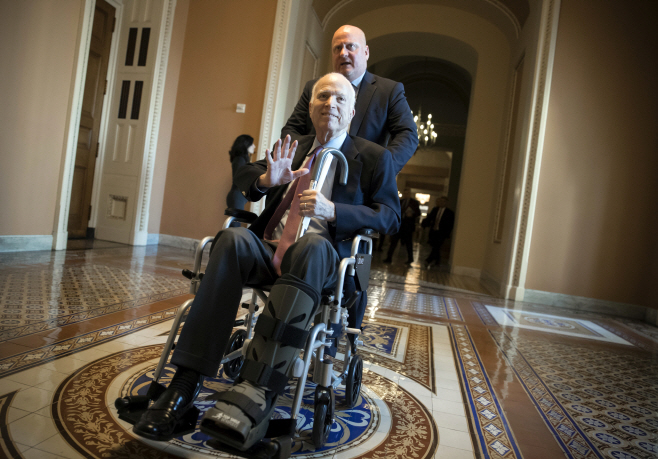 Obit McCain