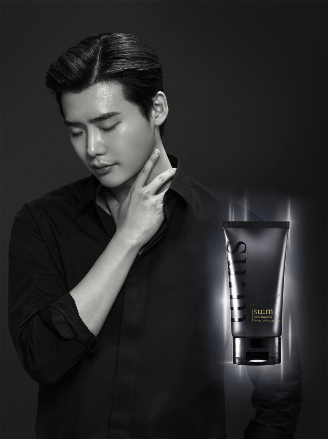 LG생활건강_숨_디어옴므 올인원 크림 이종석 에디션_이미지