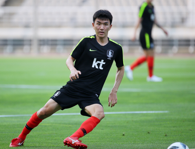 아시안게임 축구대표팀 황인범<YONHAP NO-3708>